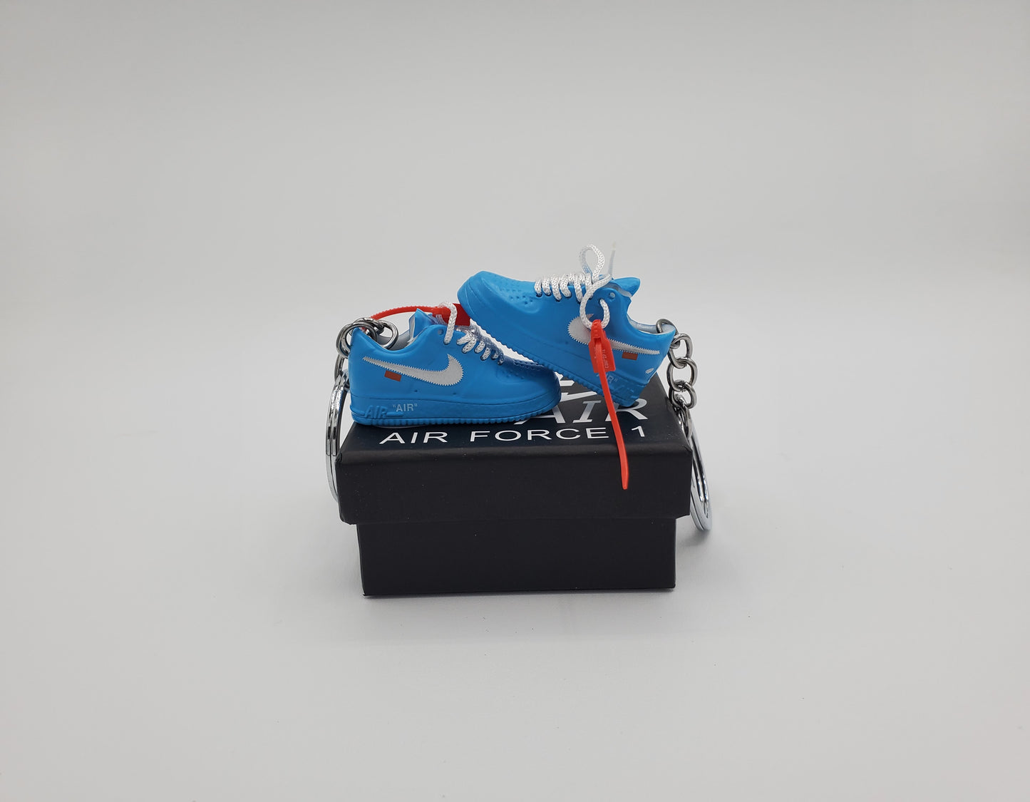 Off-White x Nike Air Force 1 "MCA University Blue"
