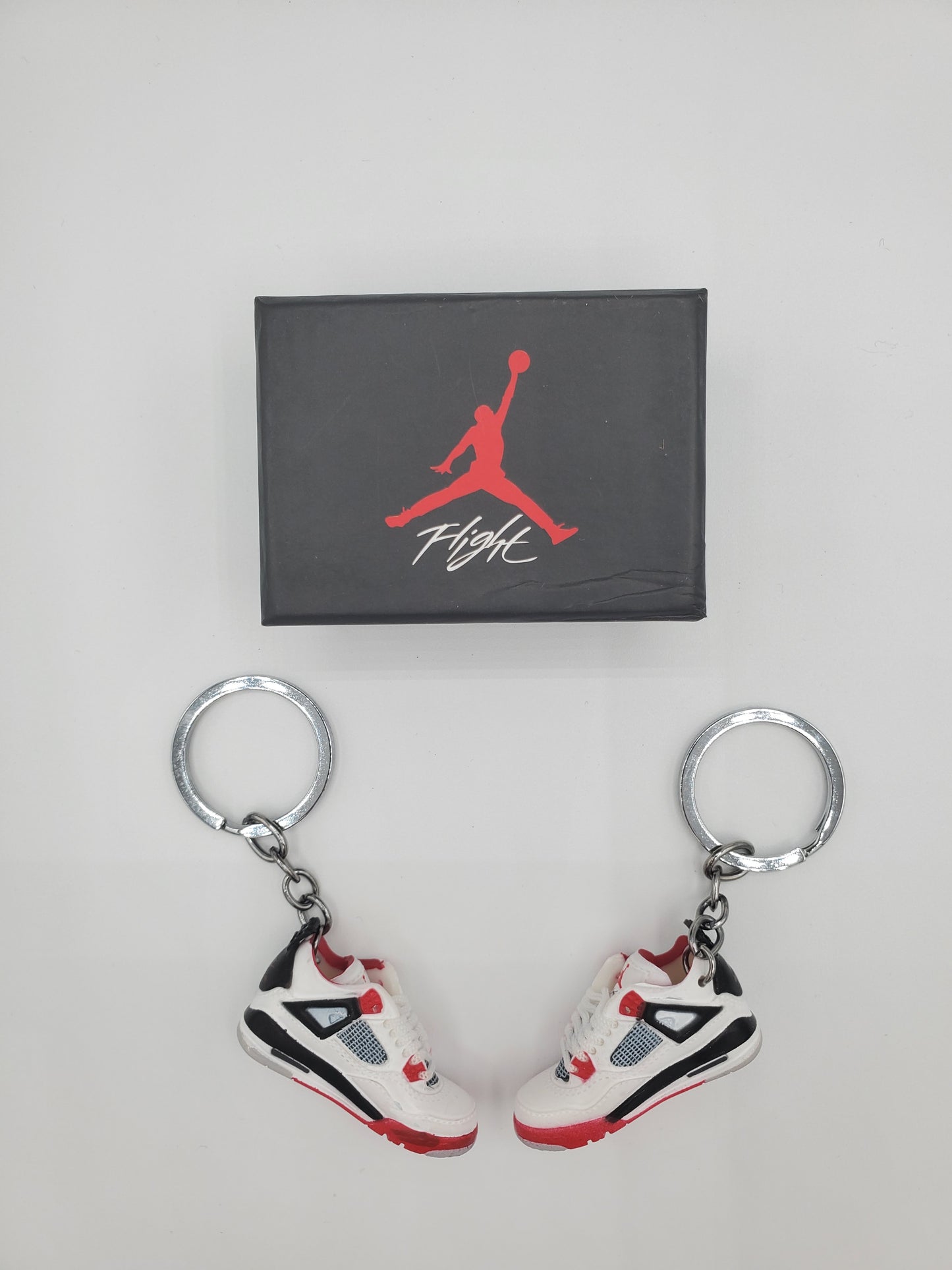 Air Jordan 4 Retro "Fire Red"