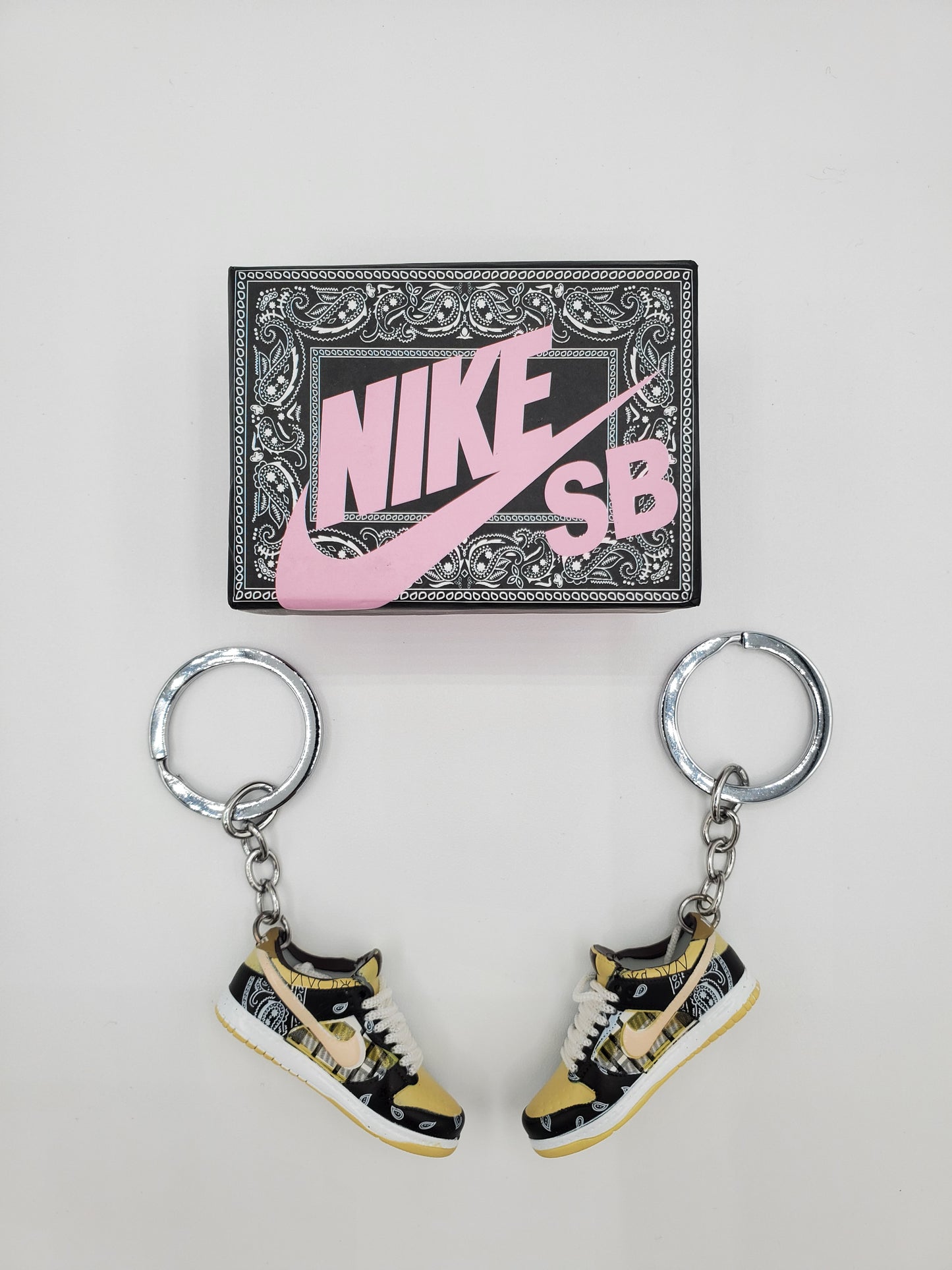 Travis Scott x Nike SB Dunk Low