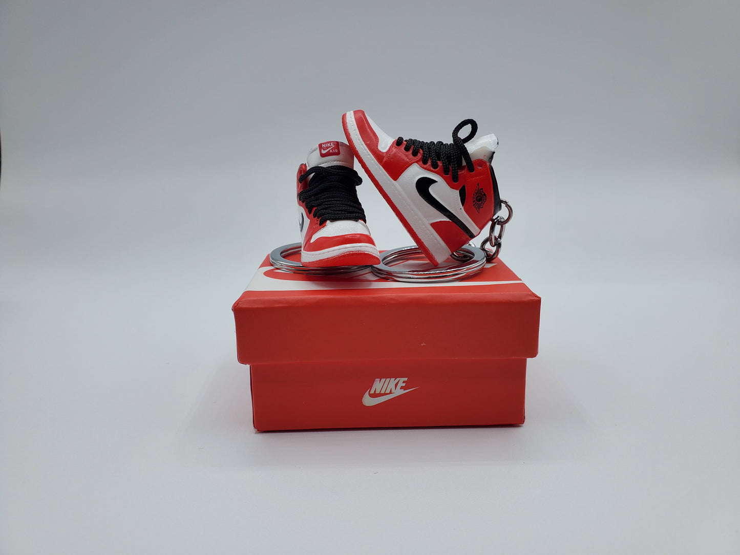 Nike Air Jordan 1  "Chicago"