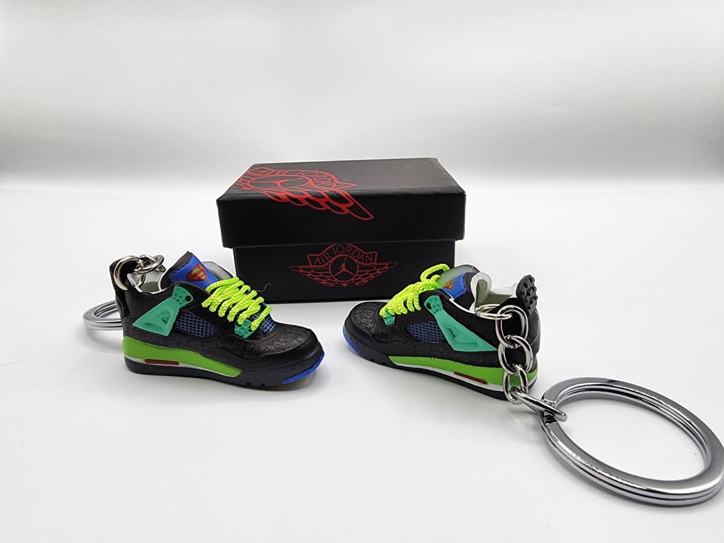 Jordan 4 "DoernBecher"